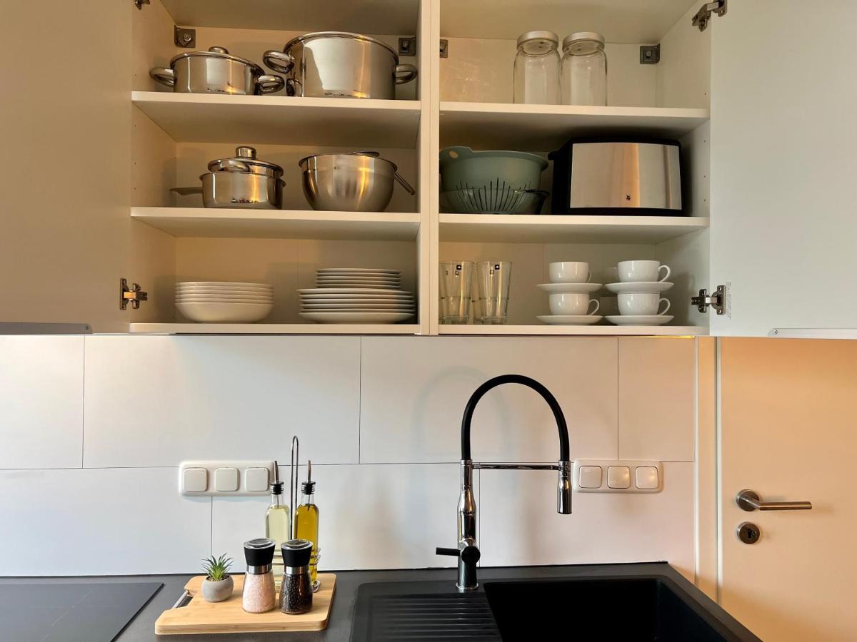 Design Apartment Mit Balkon - Kueche - Netflix Essen Kültér fotó