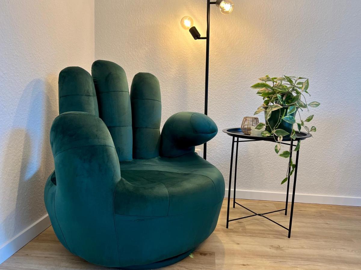 Design Apartment Mit Balkon - Kueche - Netflix Essen Kültér fotó